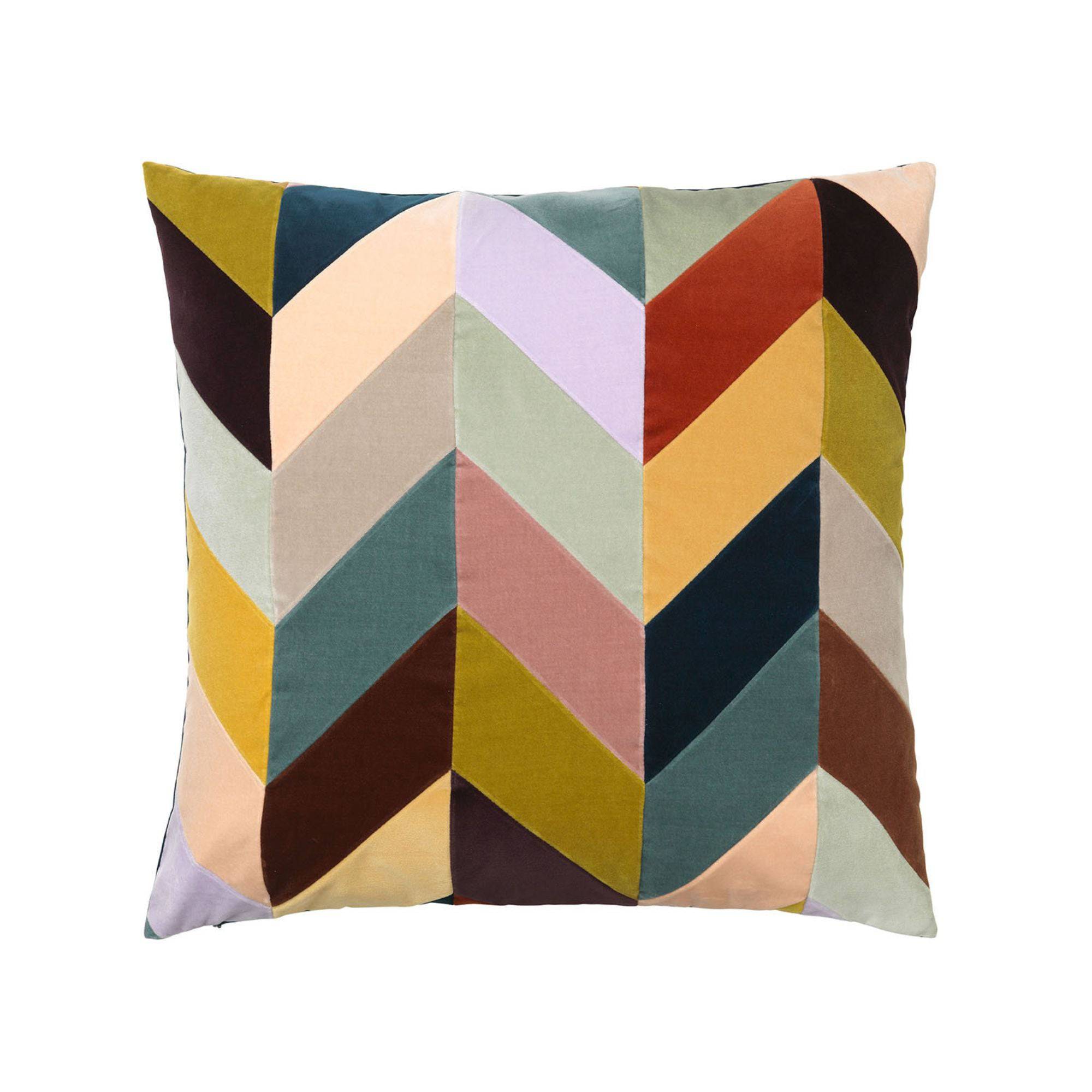 Zigzag fashion cushions