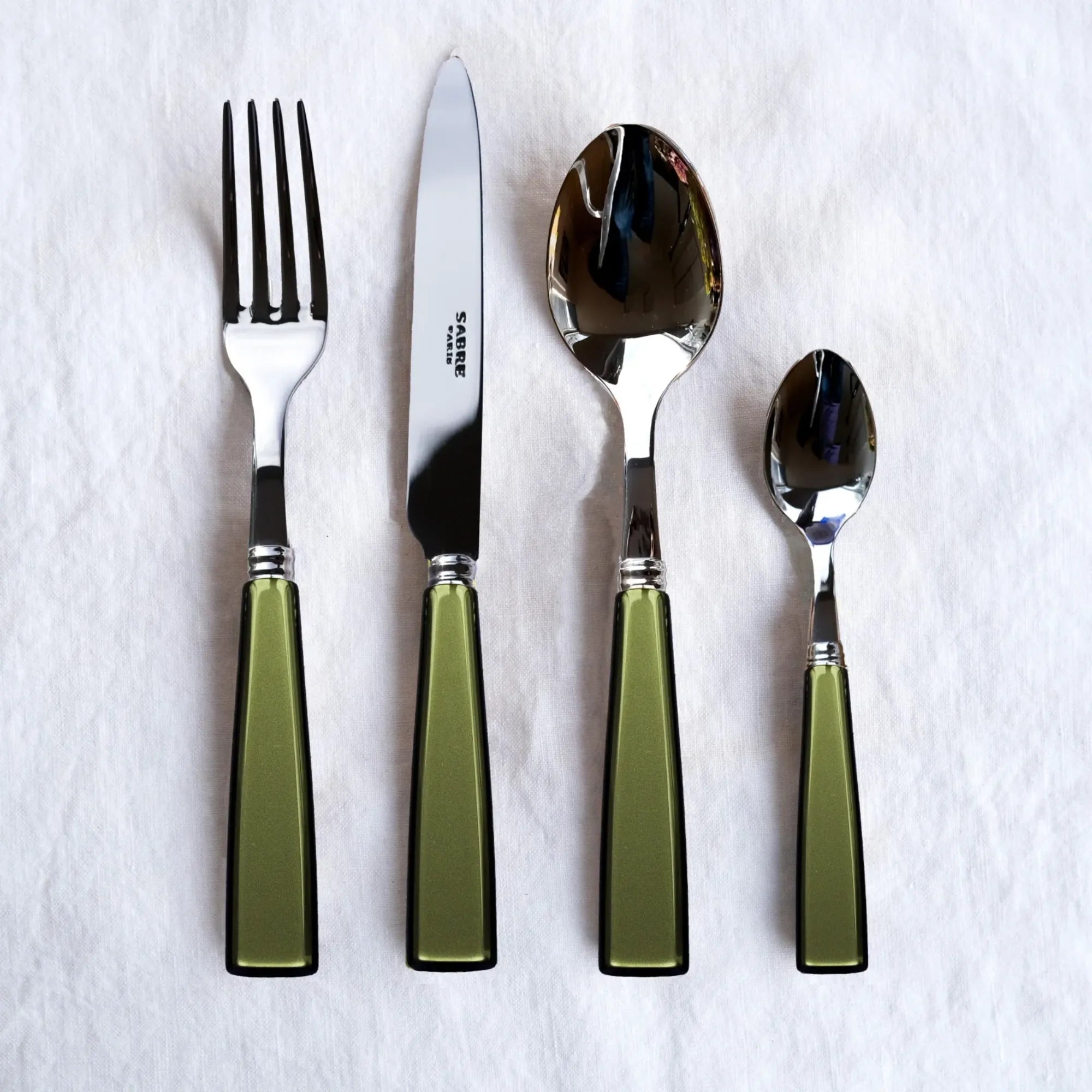 Modern and minimalist cutlery set for a contemporary dining experience