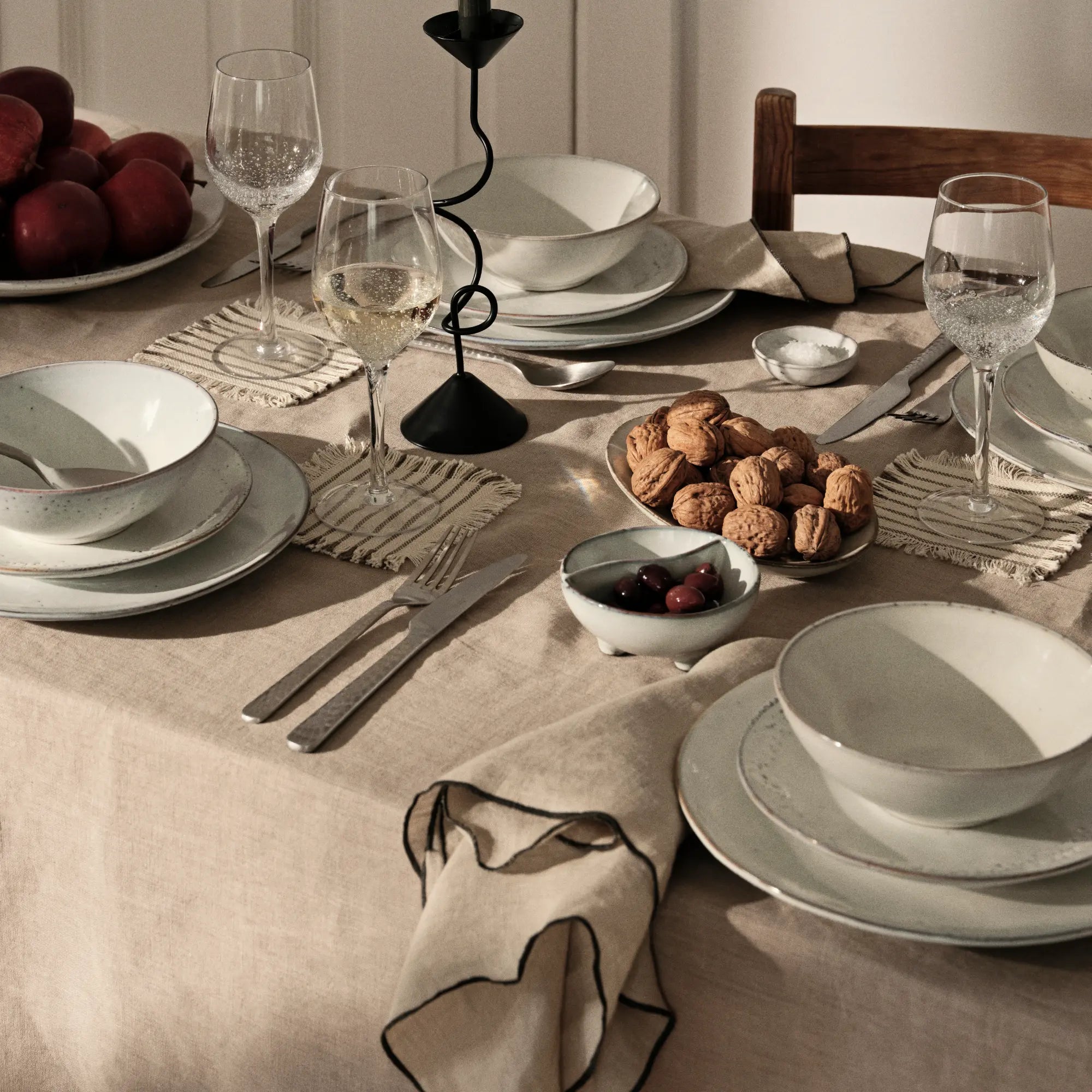 Nordic Sand Dinner Set for 4