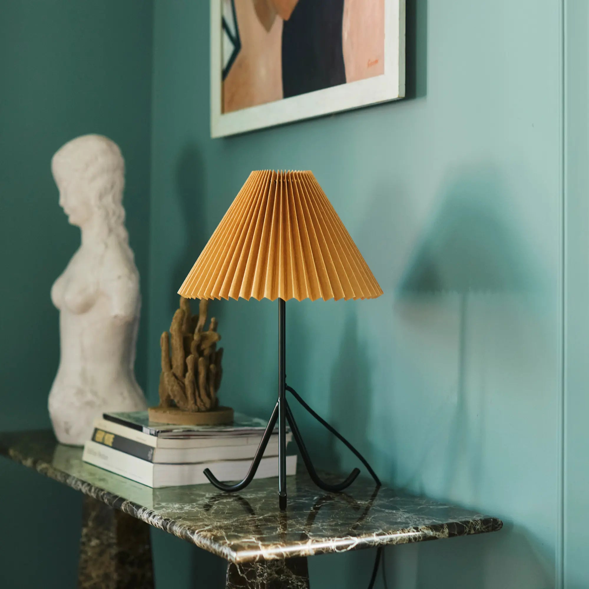 Geraldine Table Lamp