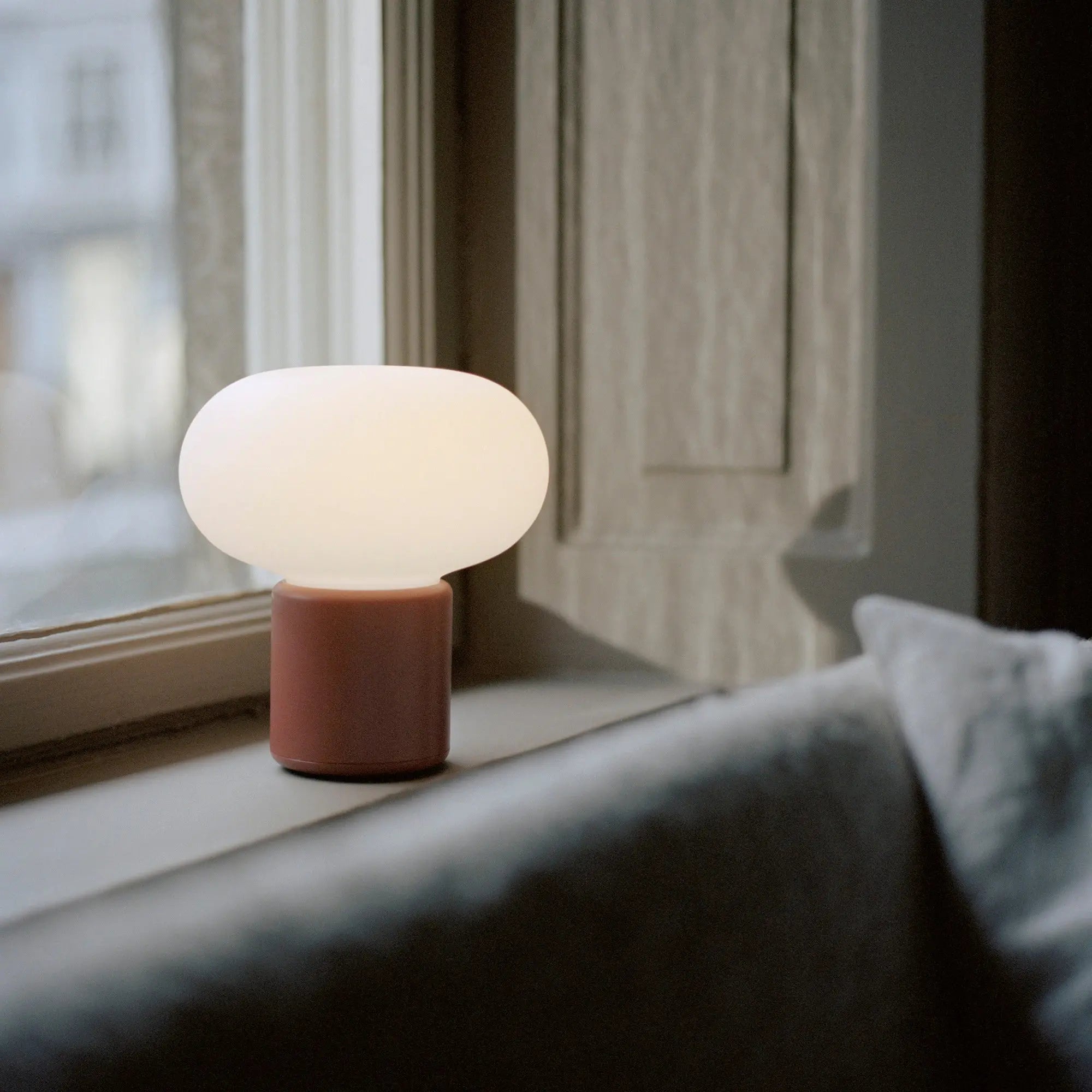 Karl-Johan Portable Table Lamp