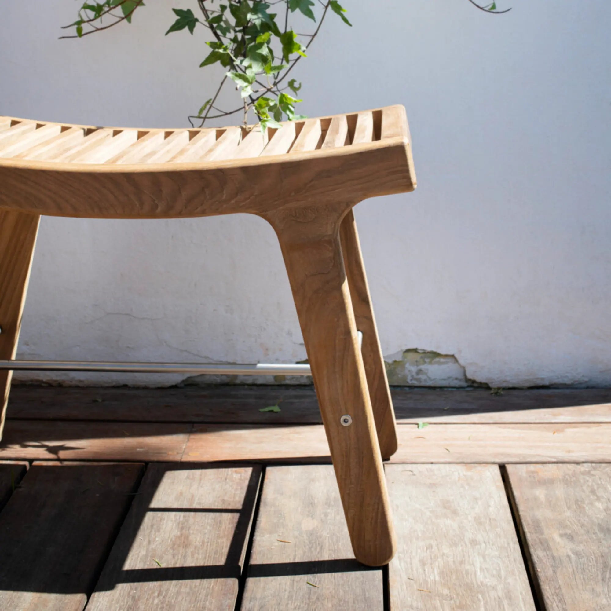 Outdoor Rib Stool