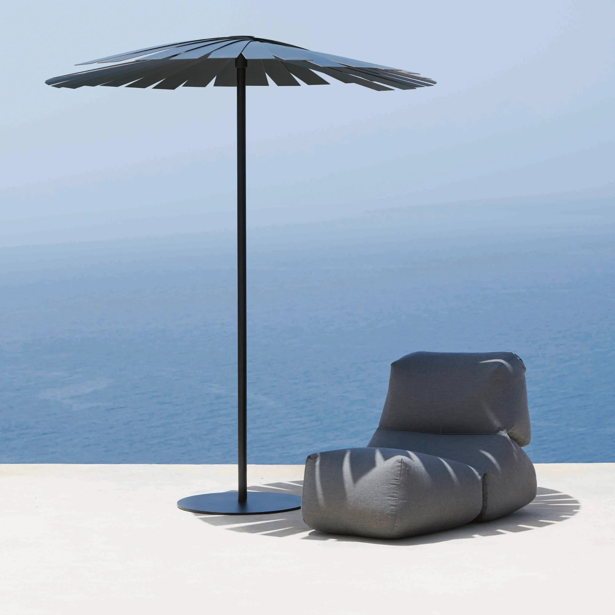 Ensombra Folding Parasol with Table