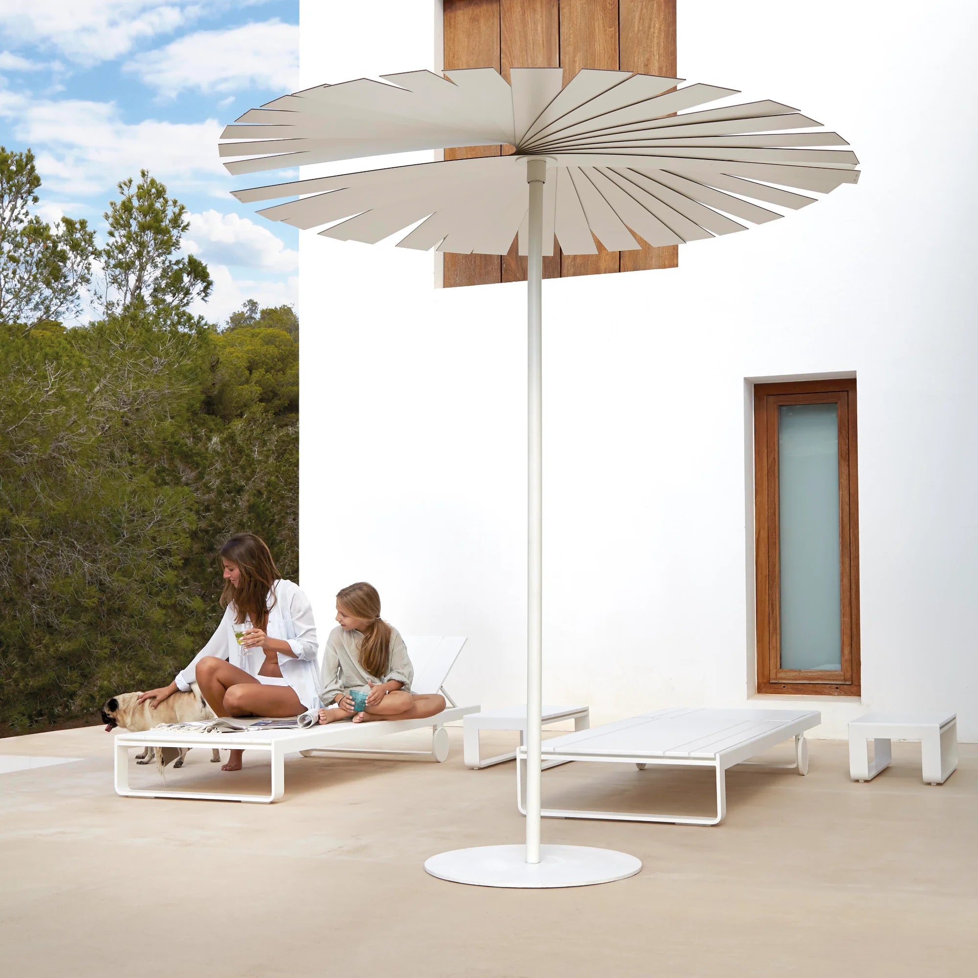 Ensombra Folding Parasol with Table