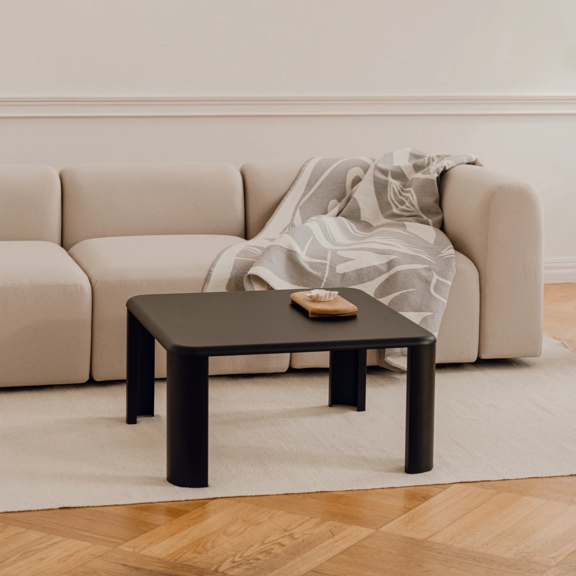 Fli Coffee Table