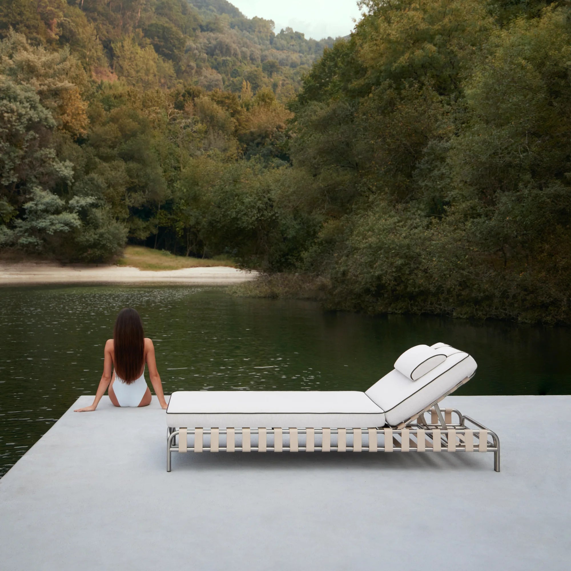 Onsen Chaise Lounge